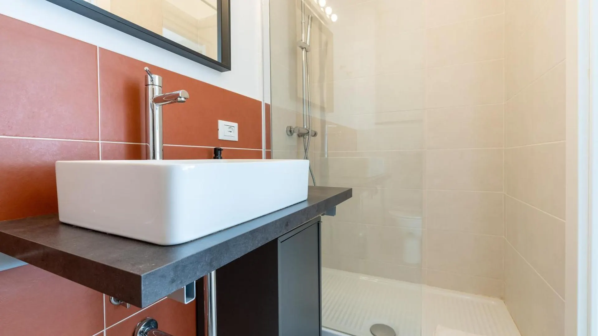 Art & Design Apartment - San Paolo-Colosseo 15 Min Rome