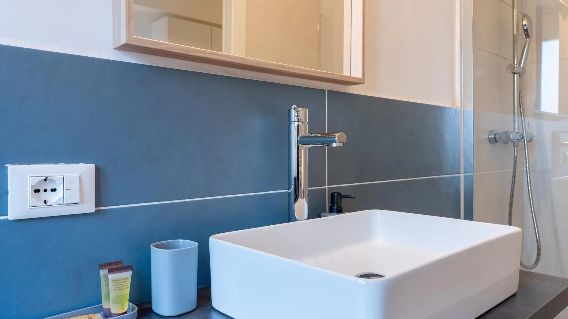 Art & Design Apartment - San Paolo-Colosseo 15 Min Řím
