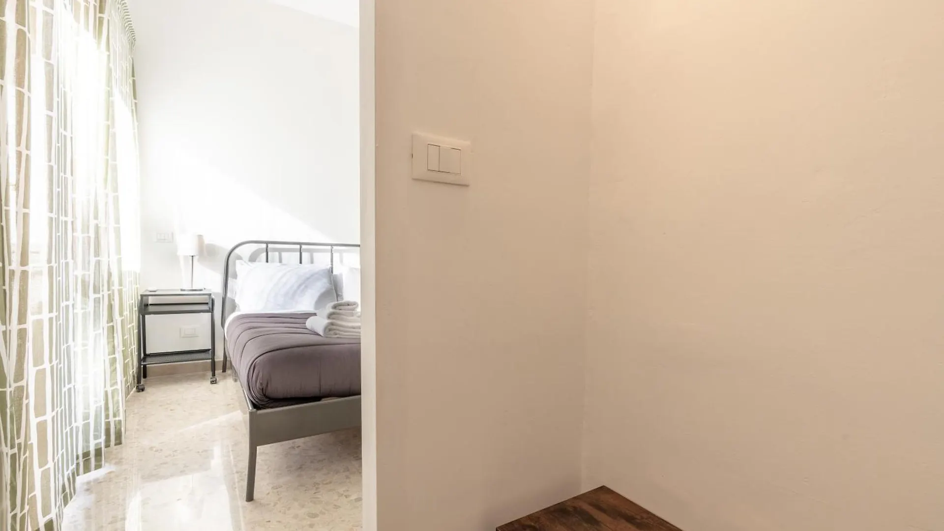 Art & Design Apartment - San Paolo-Colosseo 15 Min Řím
