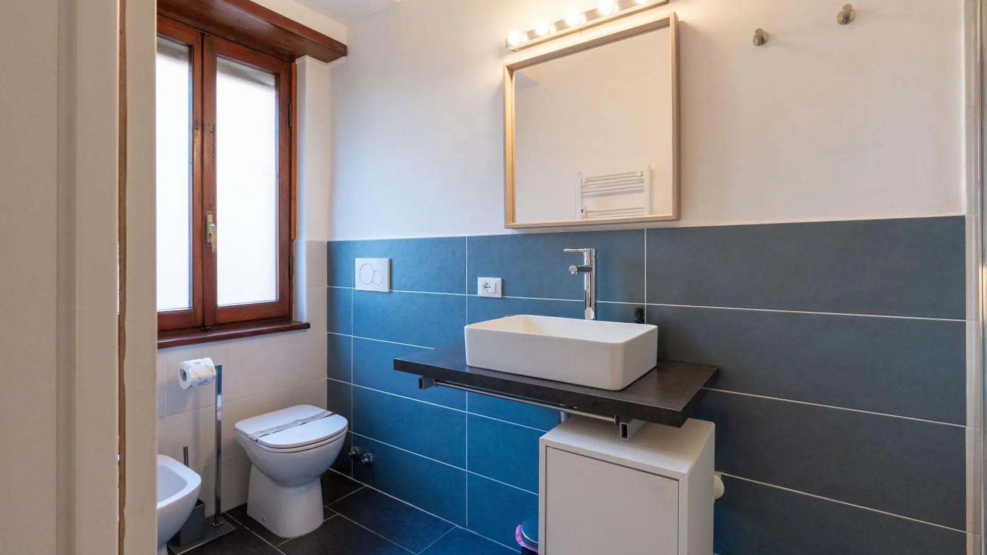 Art & Design Apartment - San Paolo-Colosseo 15 Min Řím 0*,  Itálie
