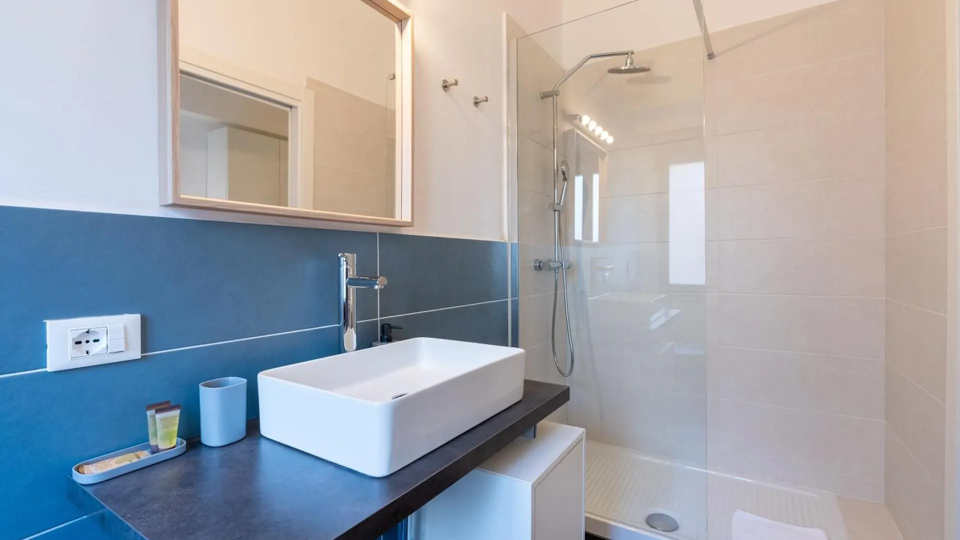 Art & Design Apartment - San Paolo-Colosseo 15 Min Řím